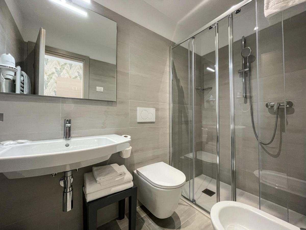 Hotel Stella Alpina Malcesine Bagian luar foto